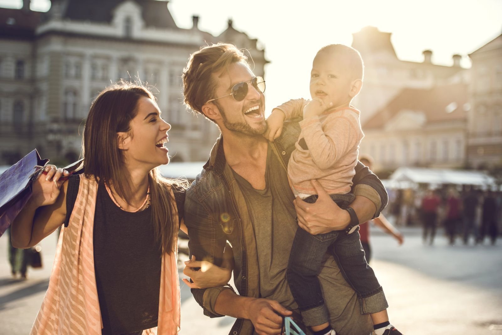 Dresden: Eigene Penthouse - Wohnung 164 m² + 2 Einliegerwohnugen mit 71,4 m² & 90,5 m² Dresden: Eigene Penthouse - Wohnung 164 m² + 2 Einliegerwohnugen mit 71,4 m² & 90,5 m²