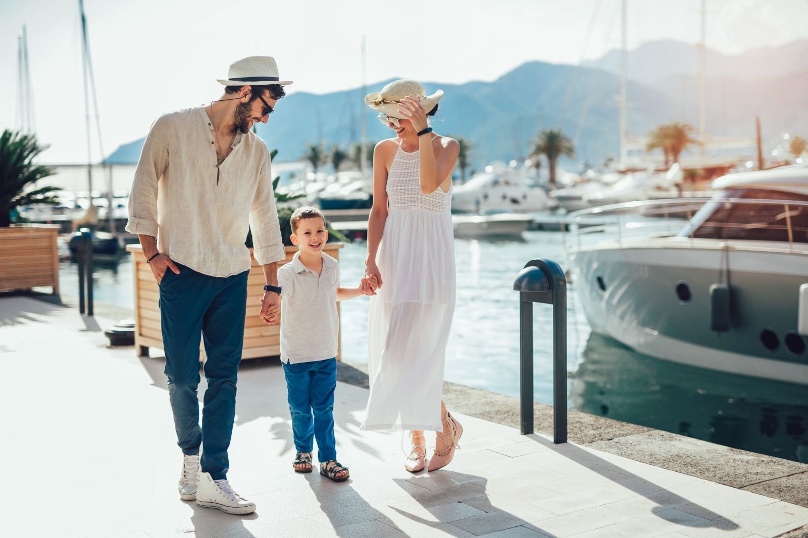 Grundstück ca. 720 m² - Haus ca. 142 m² - 01157 DD - "Rasch sein - Vorteil sichern"