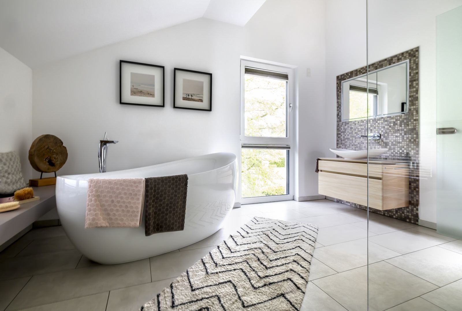 DESIGN UND ANTIKE TRIFFT AUF MODERNE ARCHITEKTUR