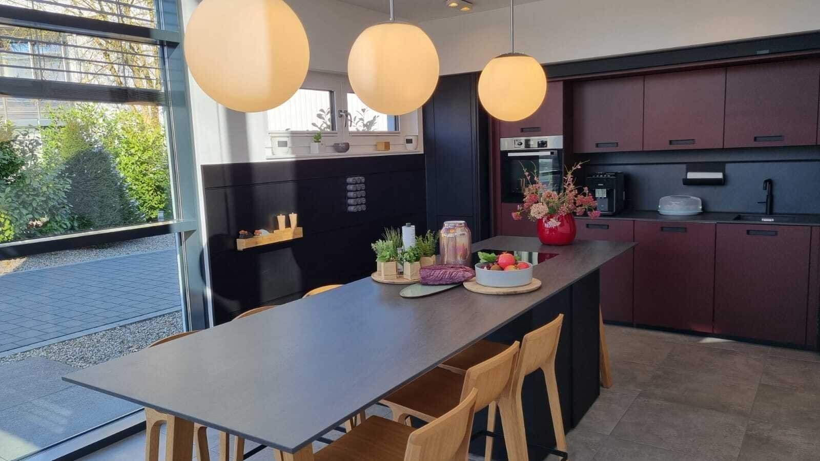 IHR HAUS IM GRÜNEN:  STADT- UMLAND- TRAUM