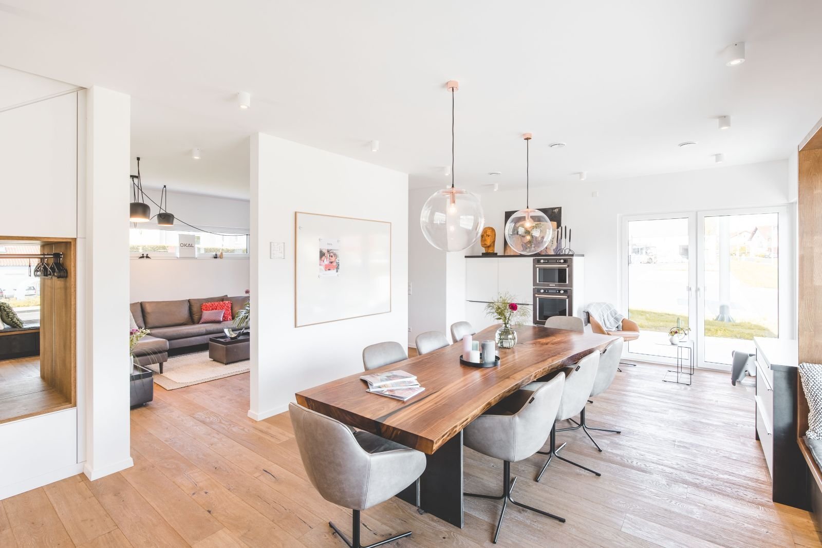 STADTNAH. ENTSPANNT. GRÜN: WOHNEN, WO ANDERE URLAUB MACHT