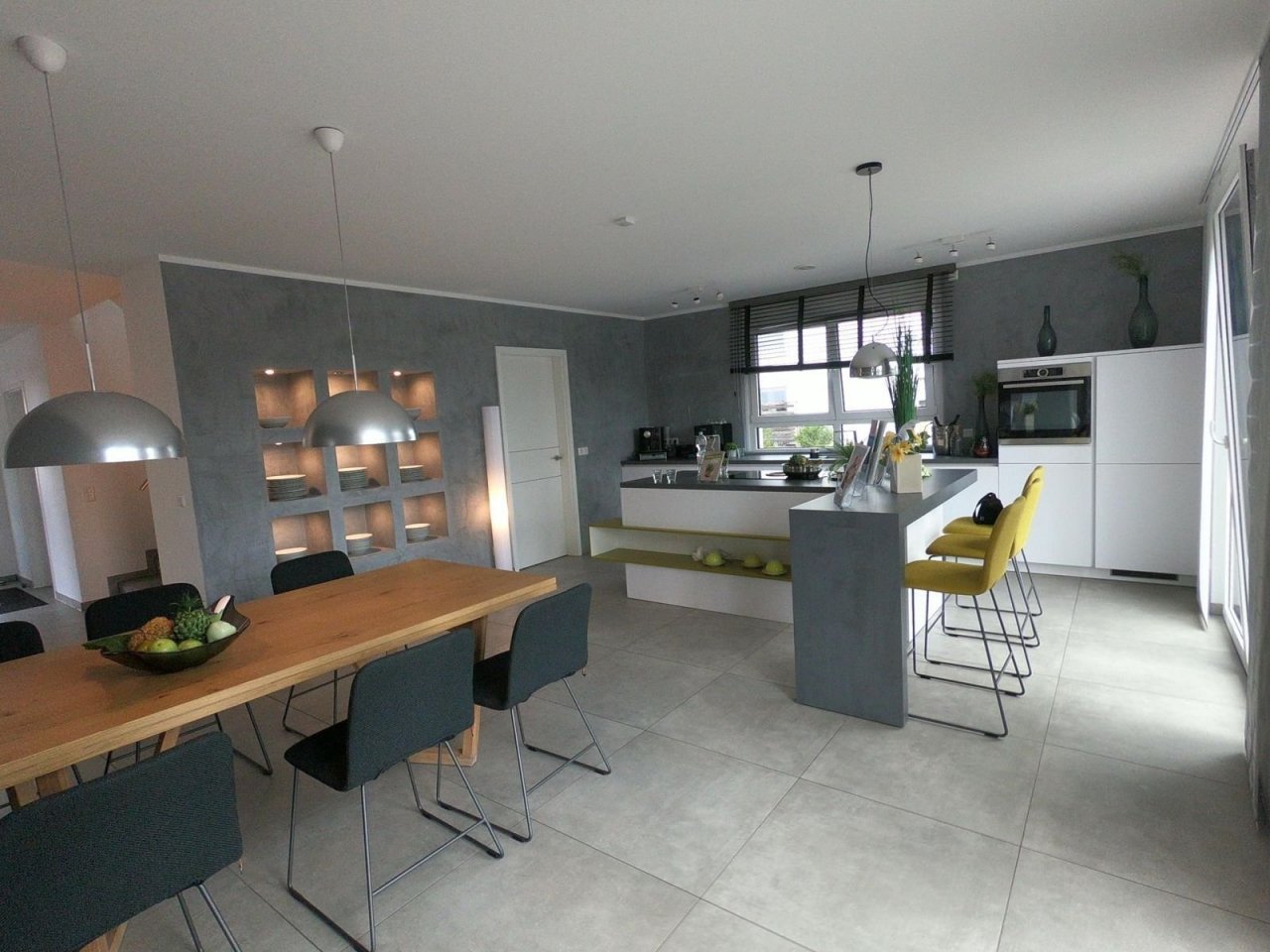 Ansicht Küche/Esszimmer Ansicht Küche/Esszimmer