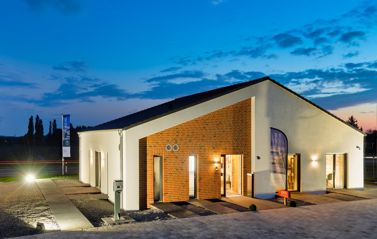 Eggersdorf: Einfach glückliches Leben auf einer Ebene bis zum Tod ! Mit einen Grundstück berechnet ! 